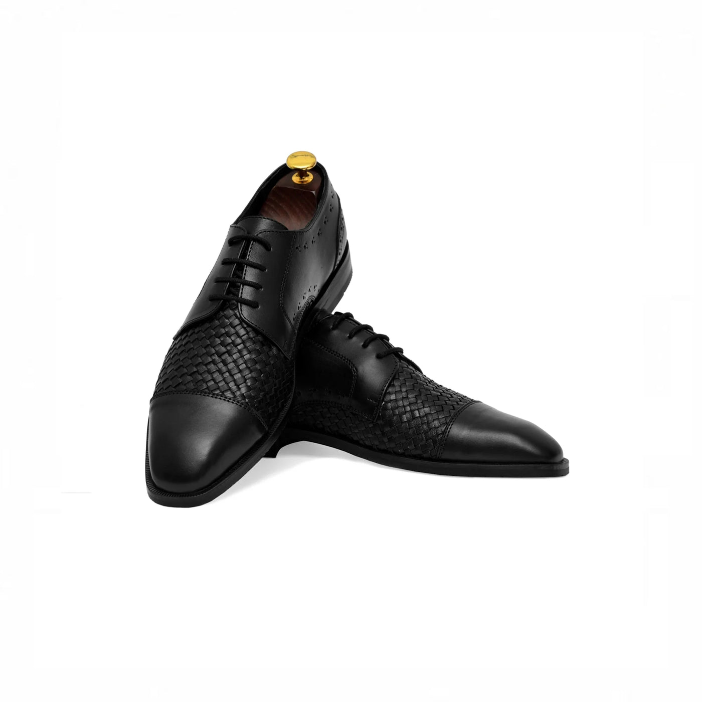 Black woven brogue oxford, weave detail